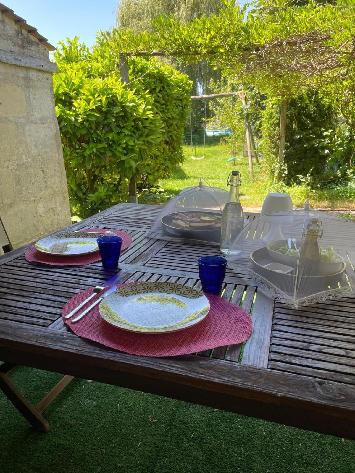 Appartamento L'Entre Deux M Saint-Loubès Esterno foto